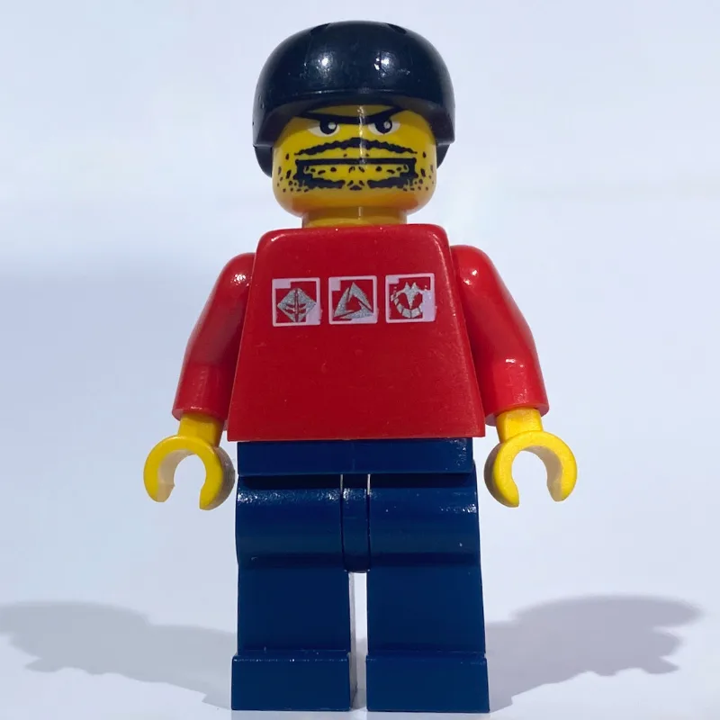 Skateboarder, Red, Black Helmet — dans quels sets LEGO ? (fig-001114) | Brick Broker