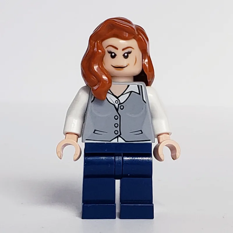 Lois Lane in Light Bluish Gray Vest — dans quels sets LEGO ? (fig-005017) | Brick Broker