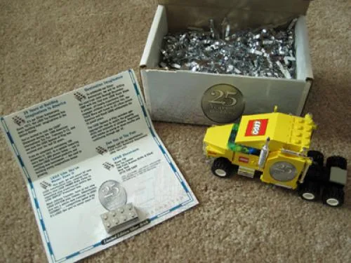 2148 Camion LEGO [Édition 25e Anniversaire de la Foire du Jouet 1998] - prix | Brick Broker