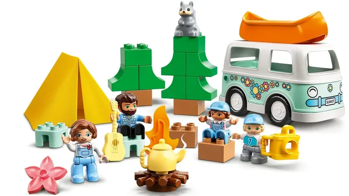 LEGO 10946 Aventure en camping-car en famille - prix | Brick Broker