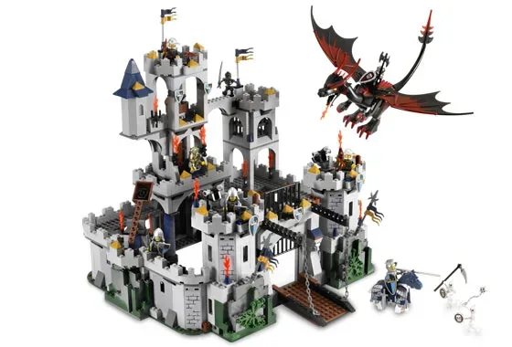 LEGO 7094 Le Siège du Château du Roi - prix | Brick Broker