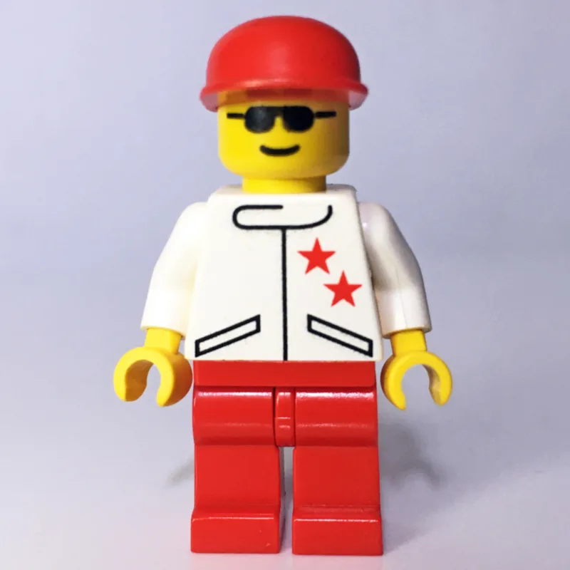 Racer, White Jacket with 2 Stars, Red Cap, Su… — minifigurine LEGO | Brick Broker
