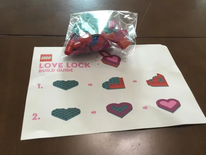 LEGO Cadenas d'amour (LOVELOCK-1) - prix | Brick Broker