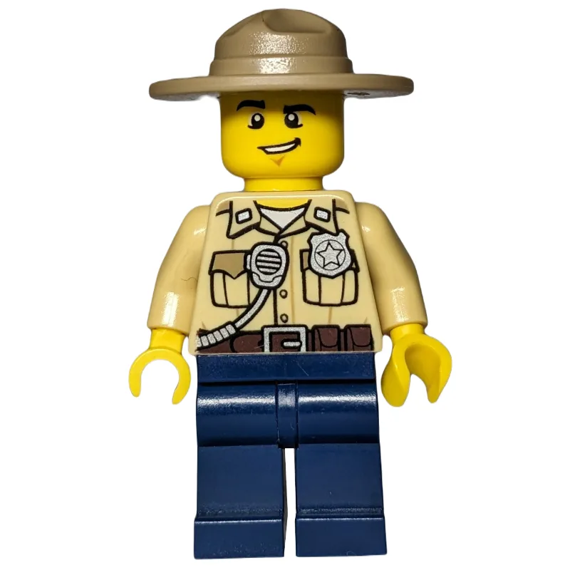 Swamp Police / Ranger, Tan Shirt with Badge a… — minifigurine LEGO | Brick Broker