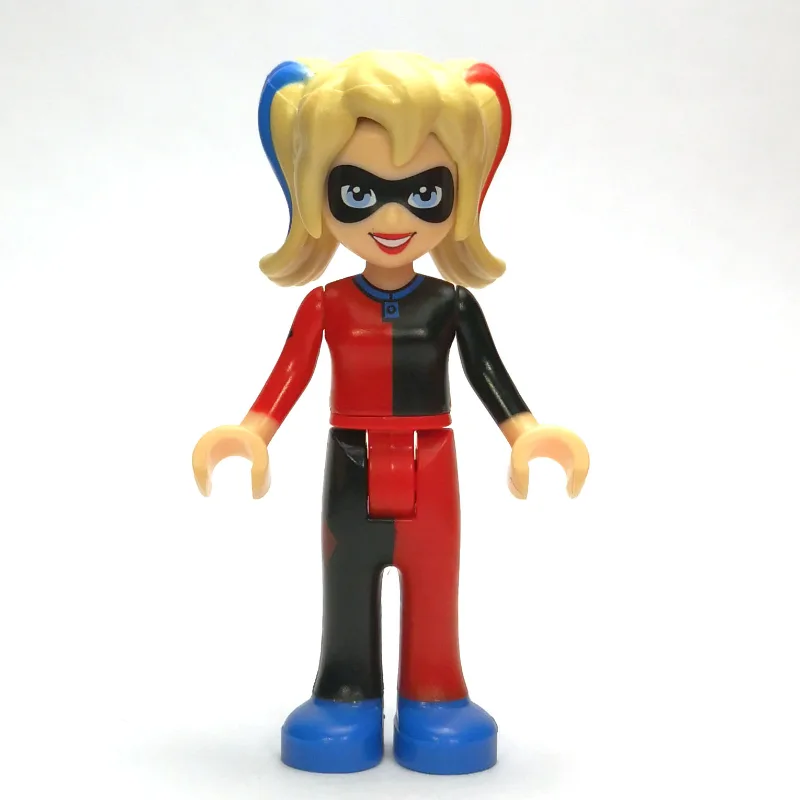 Harley Quinn with Blue and Red Ponytails — minifigurine LEGO | Brick Broker