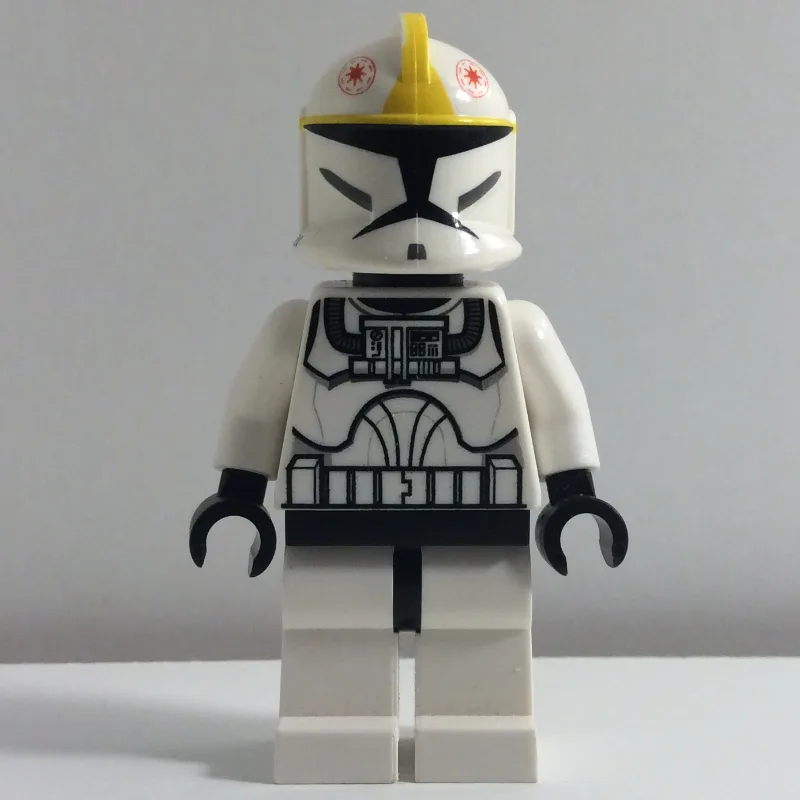 Clone Pilot, Phase I Armor, Plain Black Head — minifigurine LEGO | Brick Broker