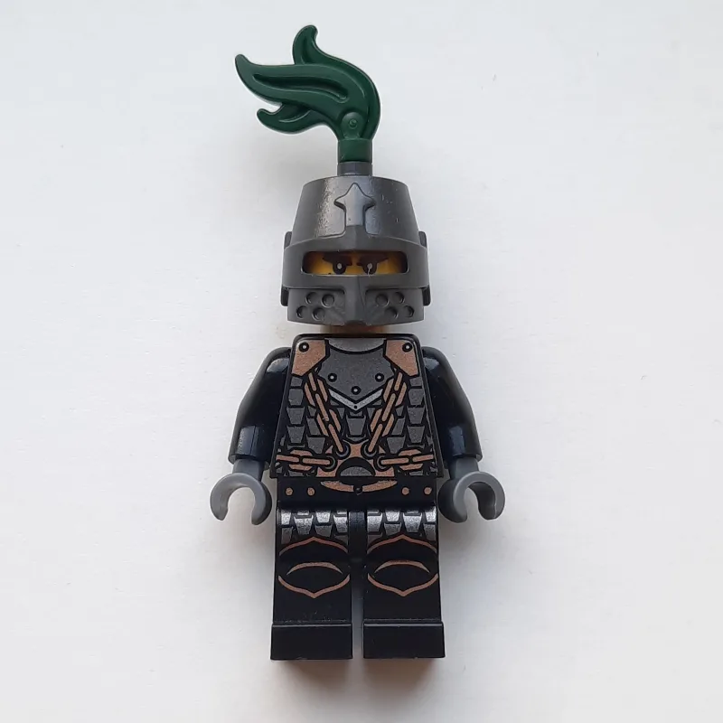 Dragon Knight, Dark Green, Pearl Titanium Hel… — minifigurine LEGO | Brick Broker