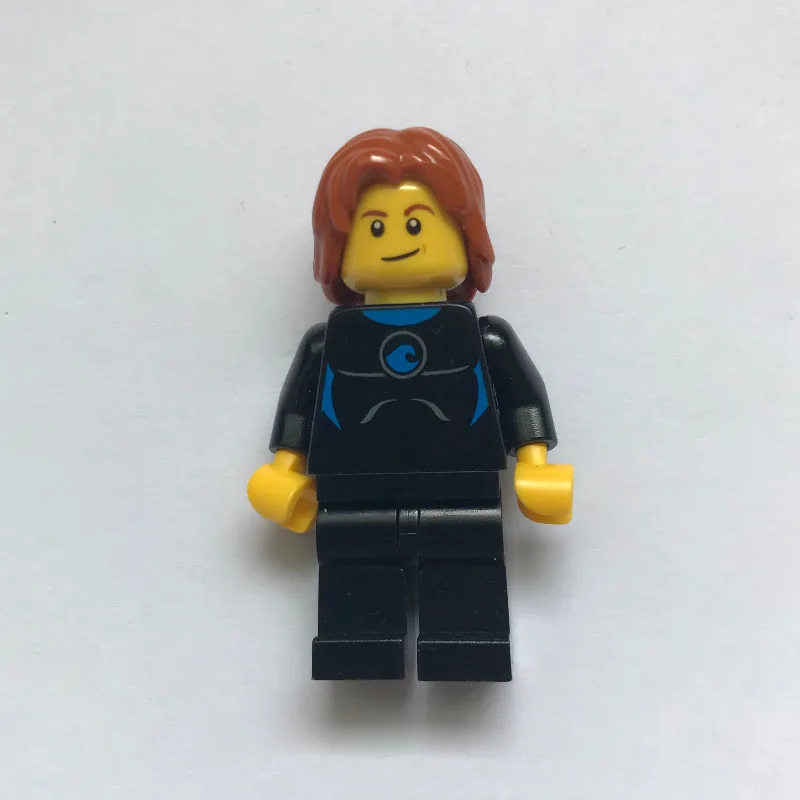 Man, Black Wetsuit, Mid-Length Dark Orange Ha… — minifigurine LEGO | Brick Broker