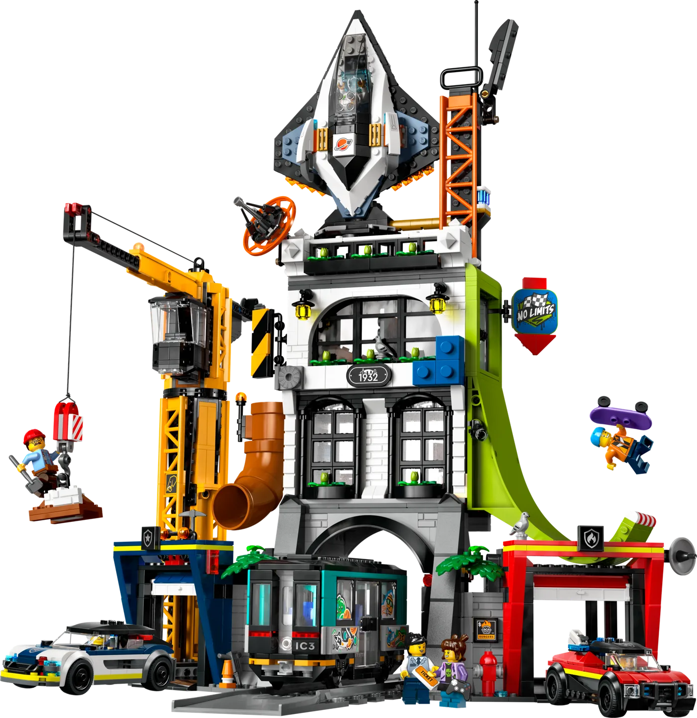 LEGO 60473 La Tour de la Ville - prix et où acheter | Brick Broker