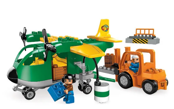 LEGO 5594 Avion cargo - prix et où acheter | Brick Broker
