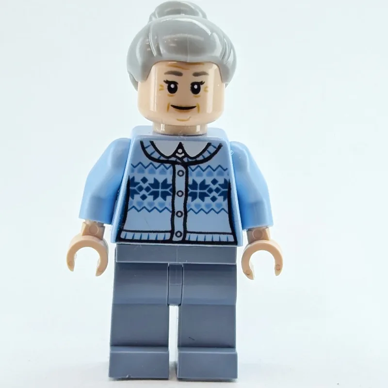 Aunt May in Bright Light Blue Sweater — dans quels sets LEGO ? (fig-005489) | Brick Broker