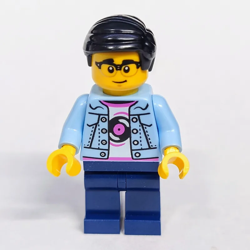 Bright Light Blue Torso, Dark Blue Legs, Blac… — minifigurine LEGO | Brick Broker