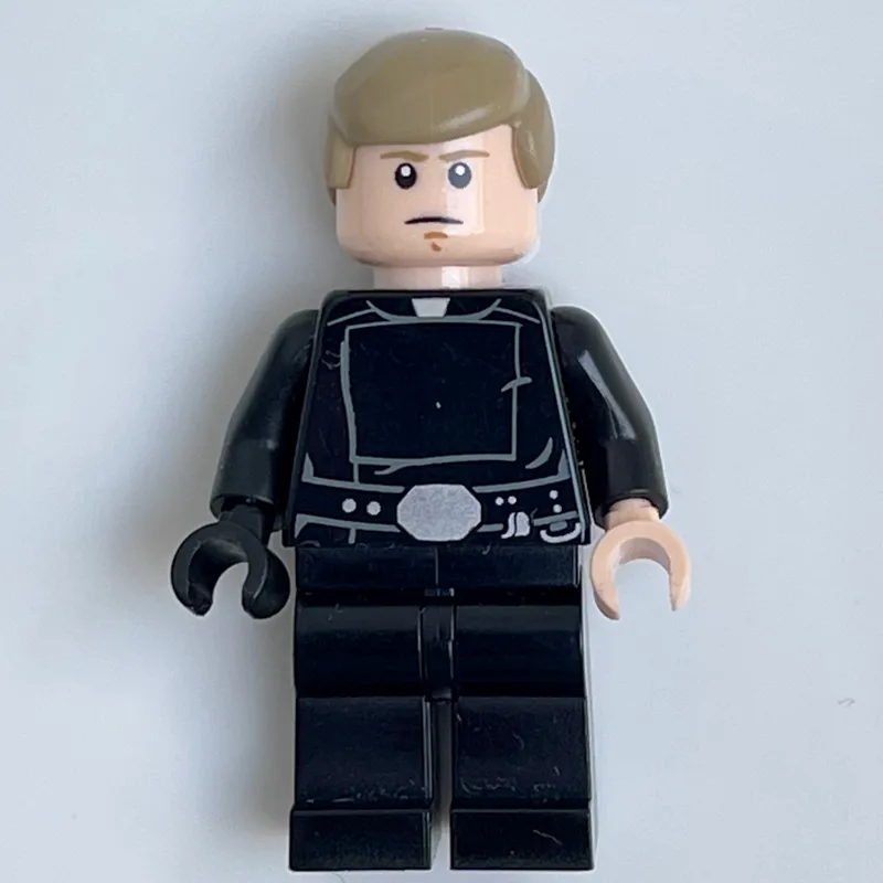 Luke Skywalker, Final Duel Outfit, Short Dark… — minifigurine LEGO | Brick Broker