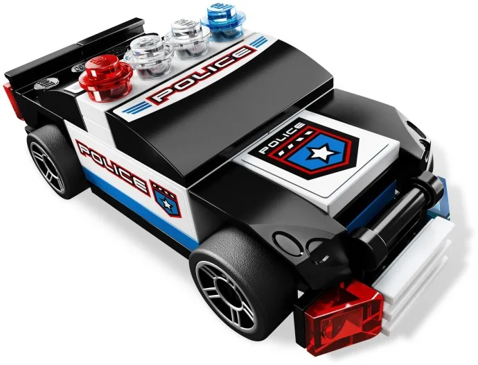 LEGO 8301 Policier urbain - prix et où acheter | Brick Broker