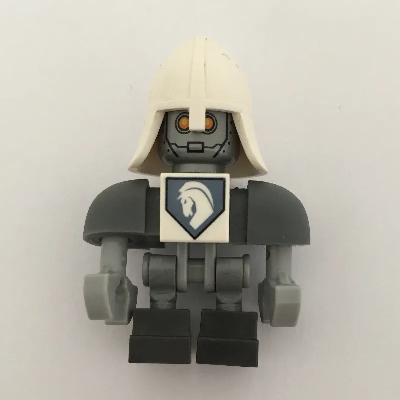 Lance Bot with White Helmet — dans quels sets LEGO ? (fig-003134) | Brick Broker
