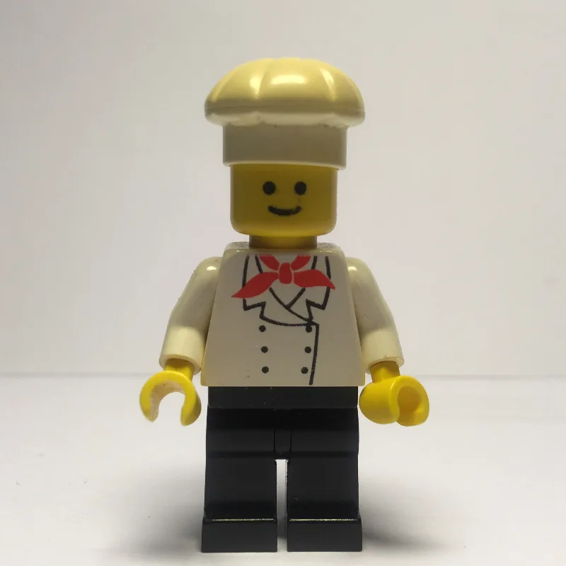 Chef, Red Neckerchief, Black Legs (3626a Head) — minifigurine LEGO | Brick Broker
