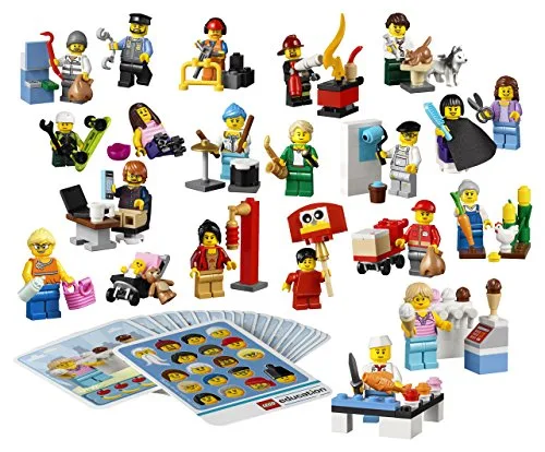 LEGO 45022 Ensemble de Minifigurines Communautaires - prix | Brick Broker