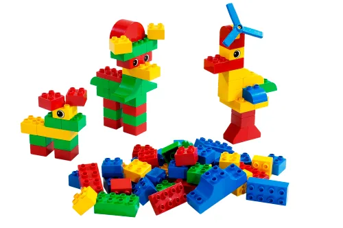 LEGO 4085 Grand seau de briques - prix et où acheter | Brick Broker