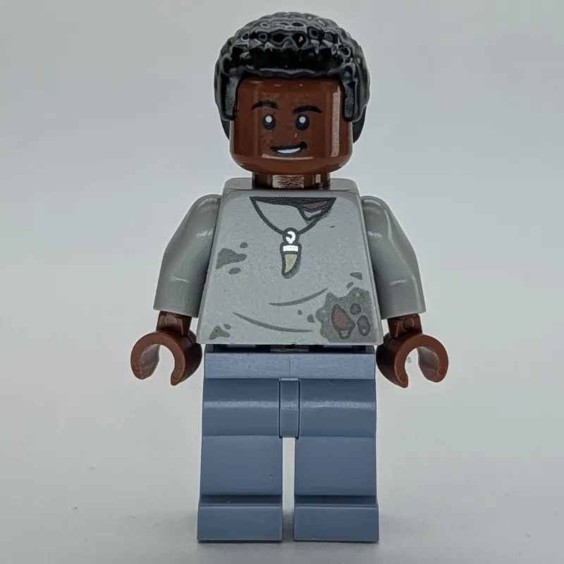 Darius, Light Bluish Gray Shirt — dans quels sets LEGO ? (fig-014607) | Brick Broker