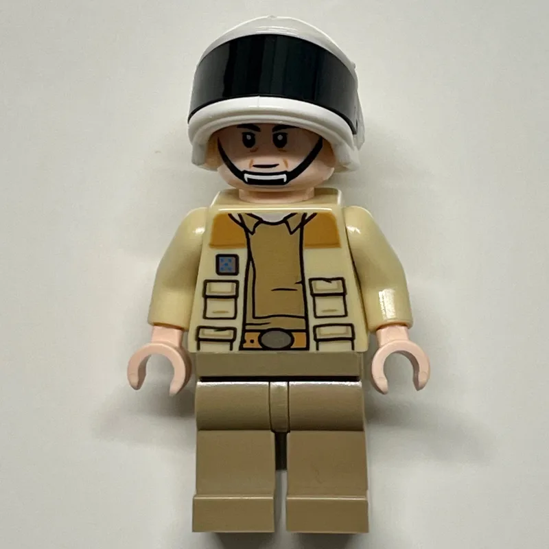 Captain Antilles, Dark Tan Undershirt, Single… — minifigurine LEGO | Brick Broker