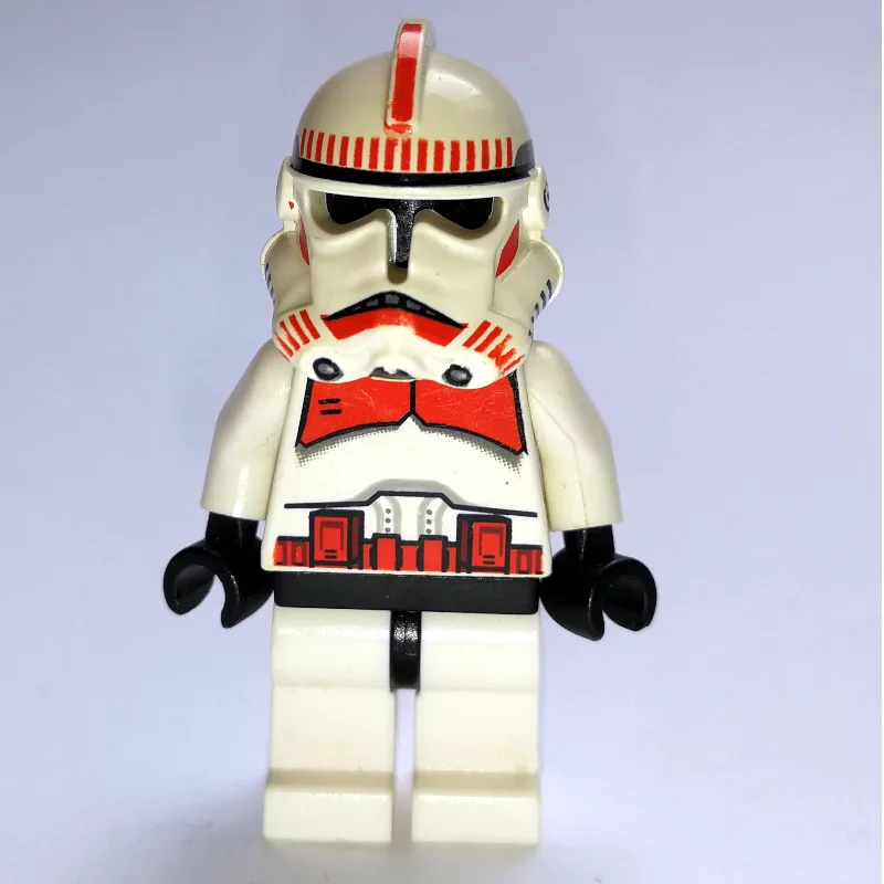 Clone Shock Trooper, Red Markings, Plain Blac… — minifigurine LEGO | Brick Broker