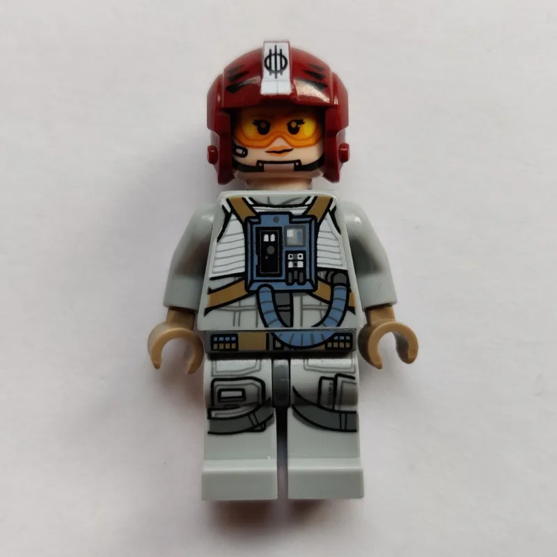 Sandspeeder Pilot, Dark Red Helmet — dans quels sets LEGO ? (fig-004501) | Brick Broker