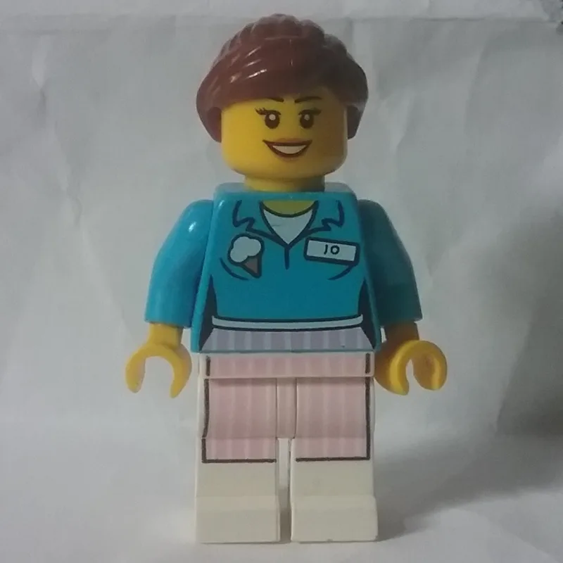 Ice Cream Jo — dans quels sets LEGO ? (fig-002170) | Brick Broker