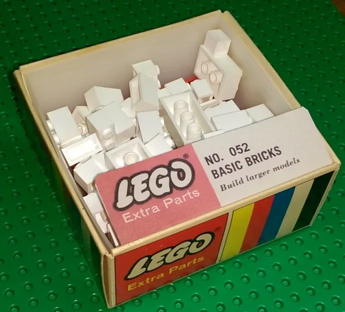 LEGO 052 Briques de base assorties - Blanches - prix | Brick Broker