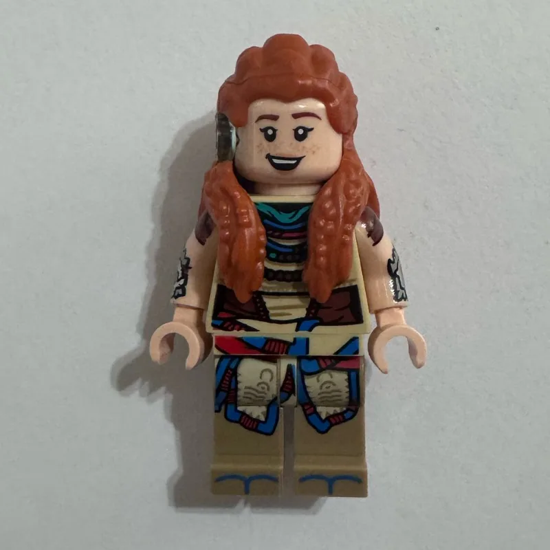 Aloy, Smile — dans quels sets LEGO ? (fig-016080) | Brick Broker