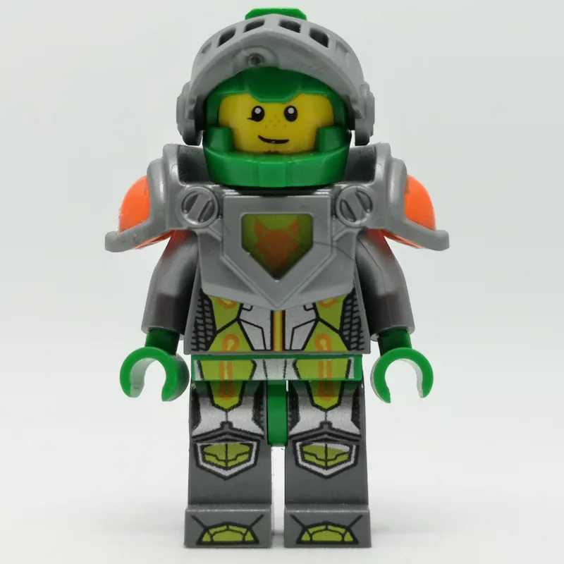 Aaron Fox with 1 x 2 Plate with Clip on Back — minifigurine LEGO | Brick Broker