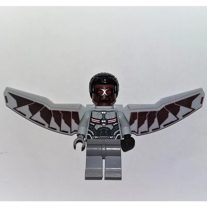 Falcon with Light Bluish Gray and Dark Red Wi… — minifigurine LEGO | Brick Broker