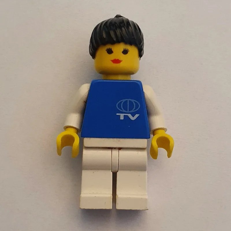 TV Worker - Blue Torso, White Legs, Female — minifigurine LEGO | Brick Broker