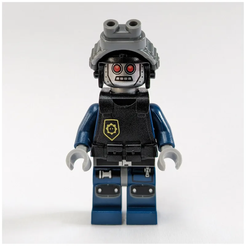 Robot Police, Helmet with Night Vision Goggle… — minifigurine LEGO | Brick Broker