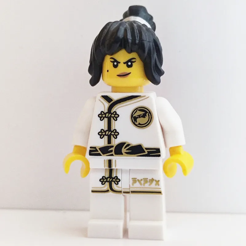 Nya in White Training Gi with Ponytail (CMF) — minifigurine LEGO | Brick Broker