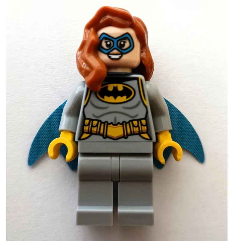 Batgirl, Light Bluish Gray Suit, Blue Eyemask — minifigurine LEGO | Brick Broker