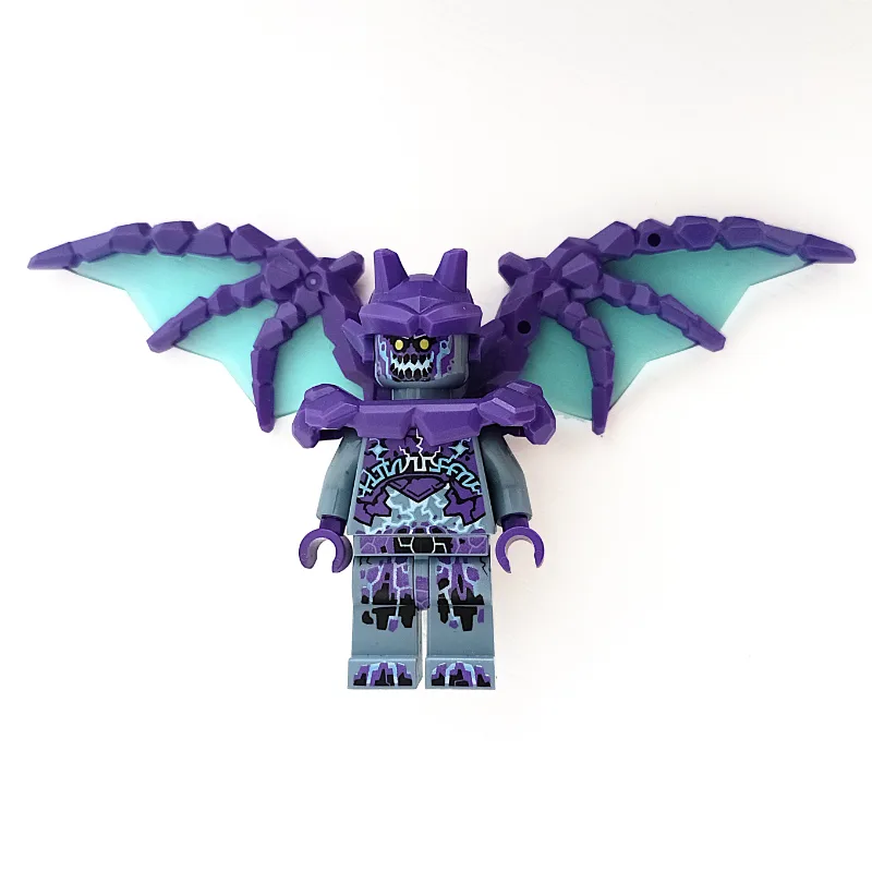 Gargoyle with Dark Purple and Trans-Blue Wings — minifigurine LEGO | Brick Broker