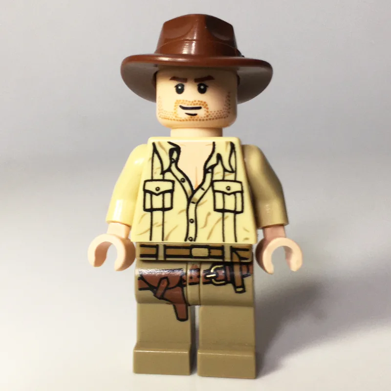 Indiana Jones in Open Tan Shirt — dans quels sets LEGO ? (fig-005839) | Brick Broker