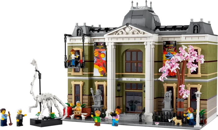 LEGO 10326 Le Muséum d’Histoire naturelle - prix | Brick Broker