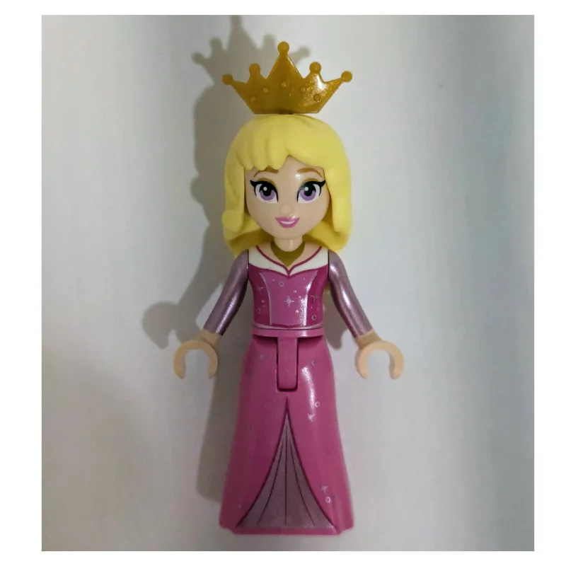 Aurora - Dark Pink Dress, Silver Decoration,… — minifigurine LEGO | Brick Broker