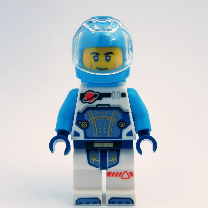 Astronaut, White and Dark Azure Spacesuit, Da… — minifigurine LEGO | Brick Broker