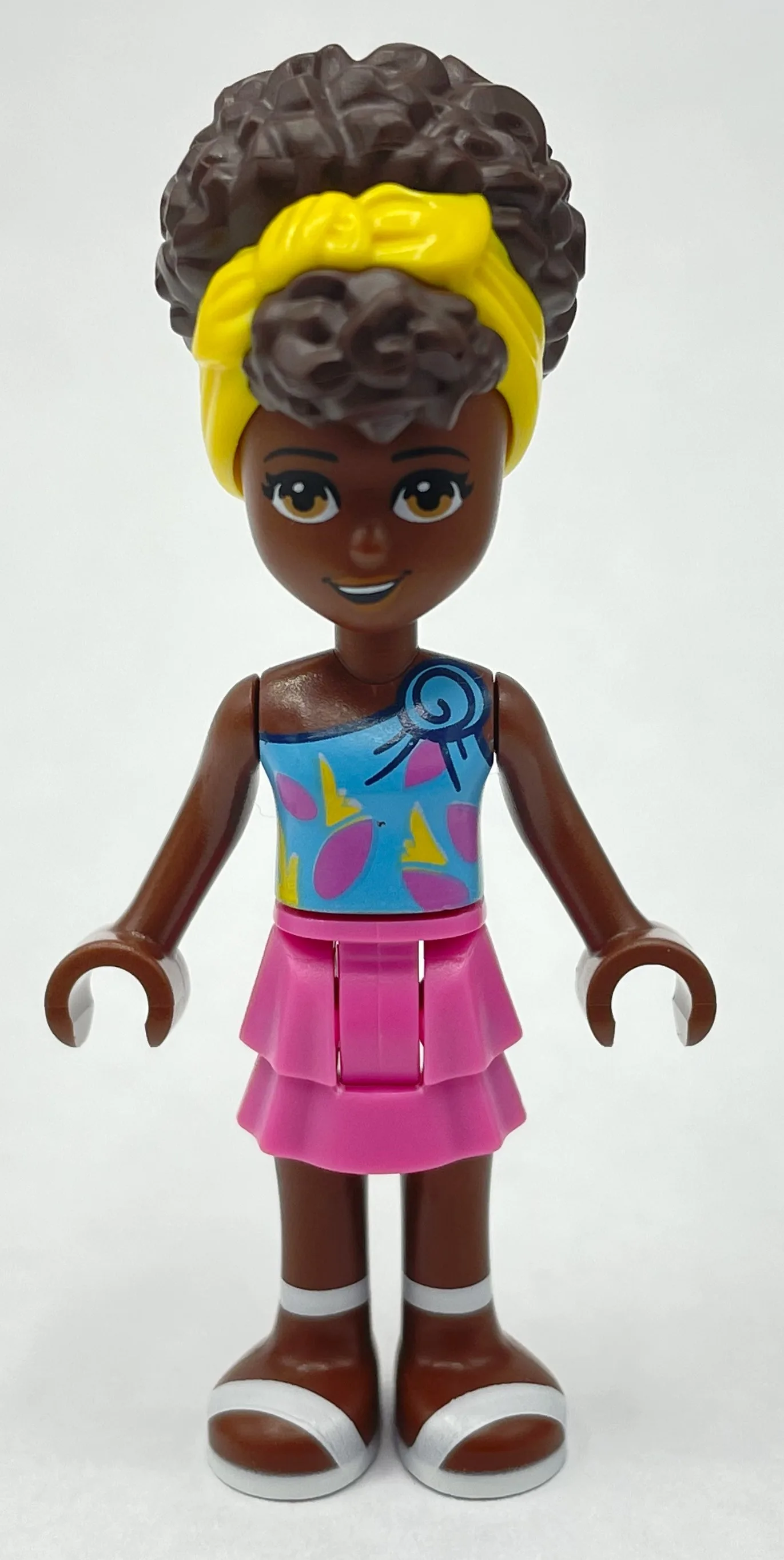 Nandi - Medium Azure Top, Dark Pink Skirt, Da… — minifigurine LEGO | Brick Broker