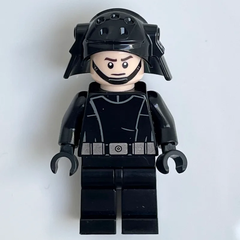 Death Star Trooper, Brown Eyebrows — dans quels sets LEGO ? (fig-001889) | Brick Broker