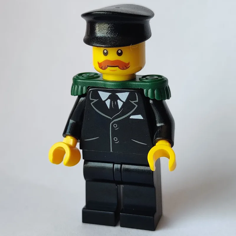 Musician, Black Jacket and Tie, Dark Green Ep… — minifigurine LEGO | Brick Broker