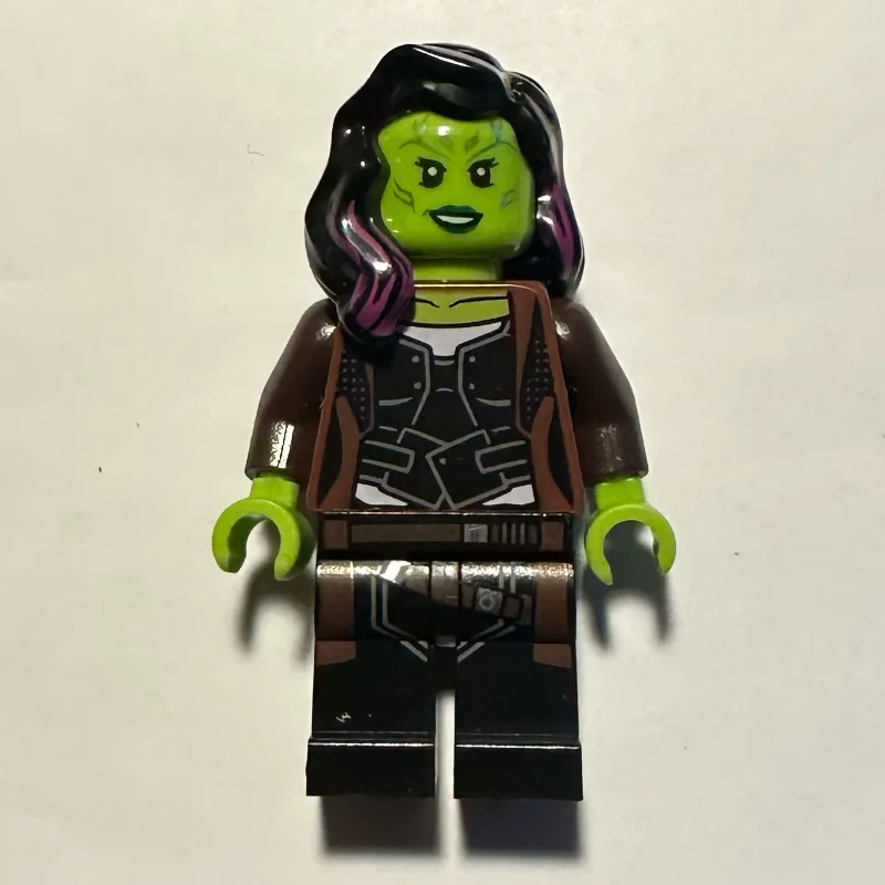 Gamora in Long Reddish Brown Coat — dans quels sets LEGO ? (fig-005427) | Brick Broker