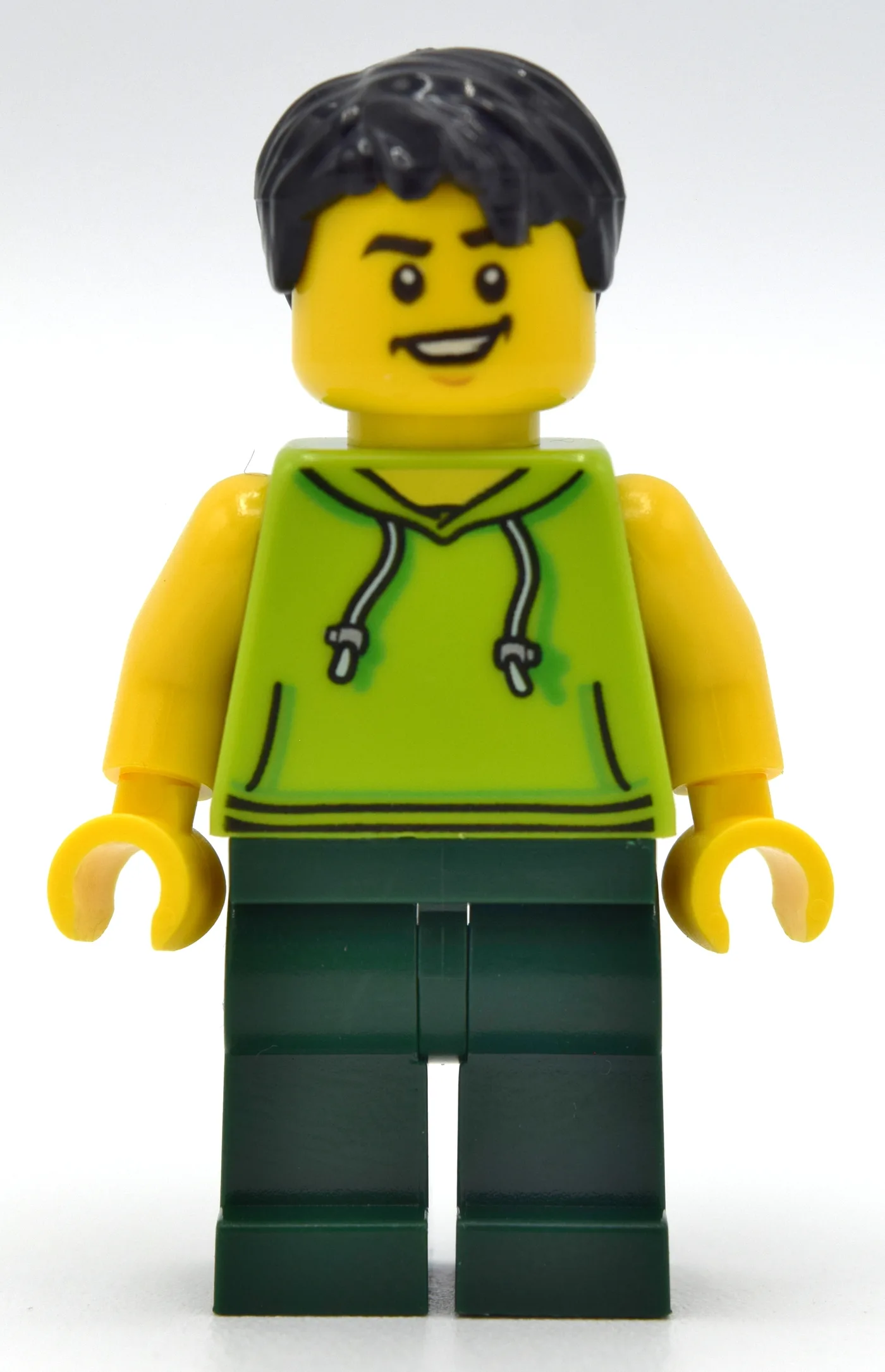 Lime Torso, Dark Green Legs, Black Hair — minifigurine LEGO | Brick Broker