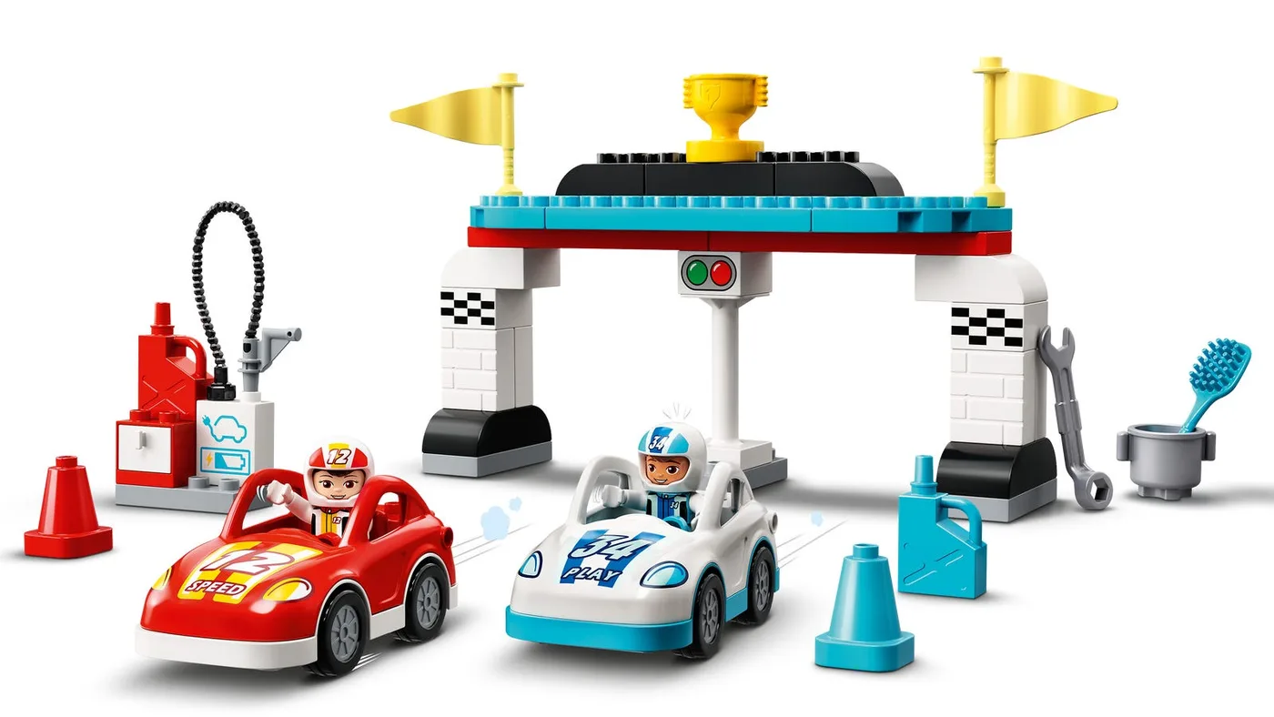 LEGO 10947 Voitures de Course - prix et où acheter | Brick Broker