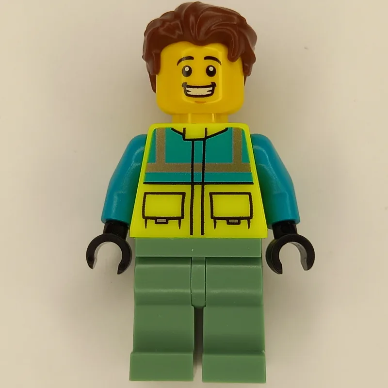 Paramedic - Vibrant Yellow Torso, Sand Green… — minifigurine LEGO | Brick Broker
