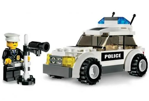 LEGO 7236 Voiture de police - prix et où acheter | Brick Broker