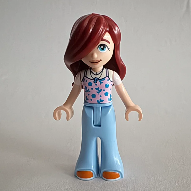 Paisley, Lavender Top, Bright Light Blue Pants — minifigurine LEGO | Brick Broker