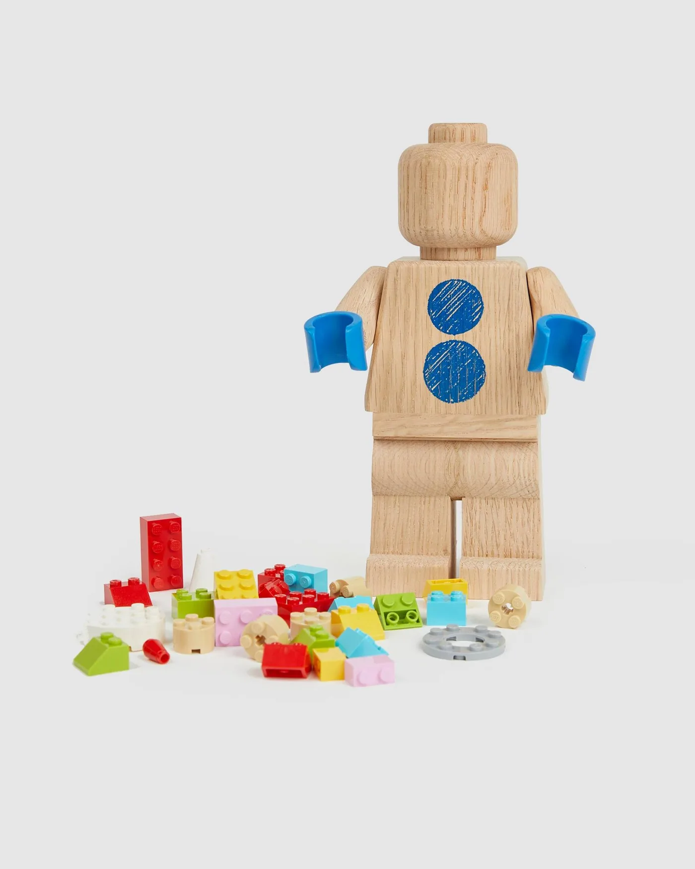 BON PLAN : -53% sur le Wooden Minifigure (Colette Mon Amour Limited Edition) ! | Brick Broker